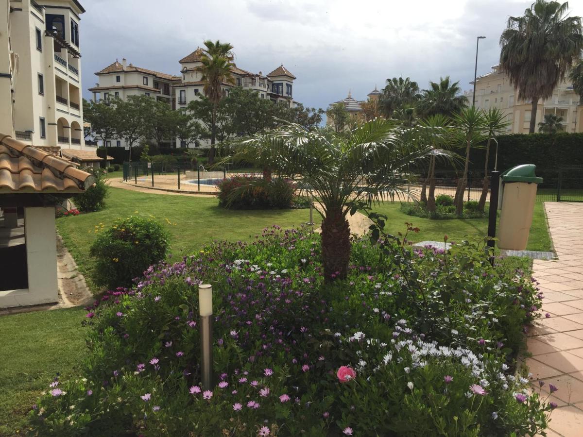 Apartamentos Isla Canela Bagian luar foto