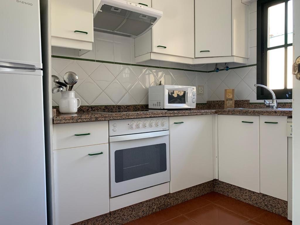 Apartamentos Isla Canela Bagian luar foto