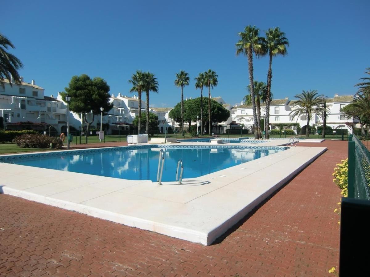 Apartamentos Isla Canela Bagian luar foto