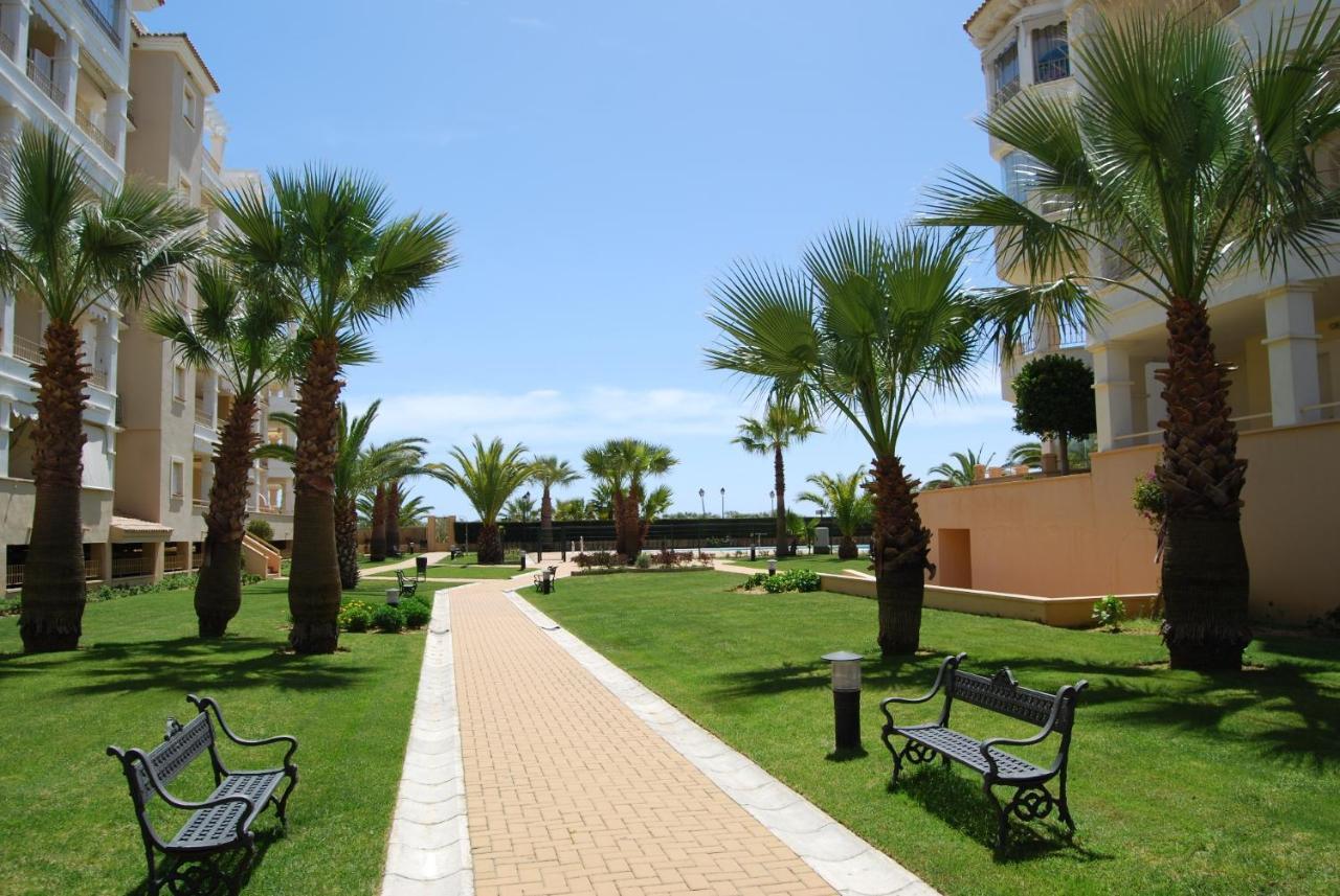 Apartamentos Isla Canela Bagian luar foto